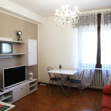 Appartamento Delle Rose Sesto Calende Buitenkant foto